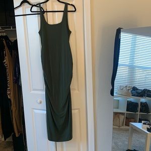 Good American size 4 ( xl) green ruched midi dress